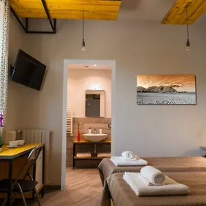 2* Bed & Breakfast L'officina Di Apollo